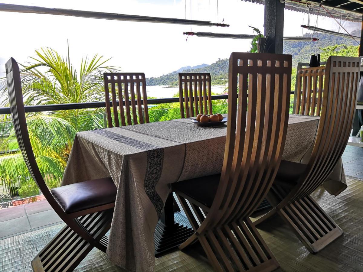 Alia Residence Business Resort Padang Mat Sirat Esterno foto